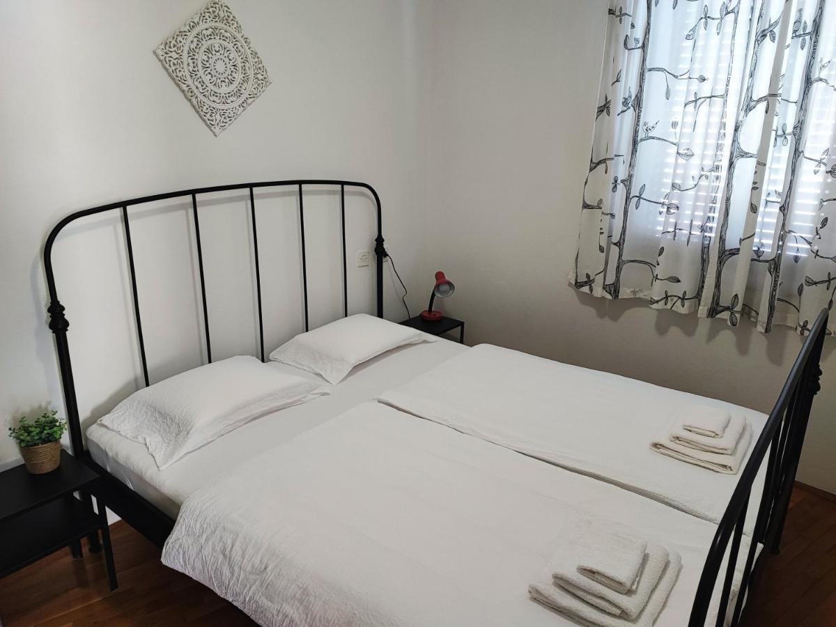 Istrian Old Town Apartment Capodistria Esterno foto