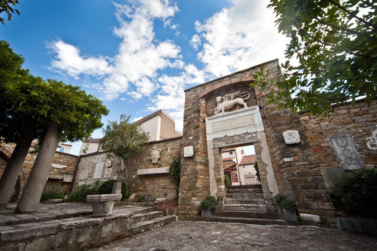 Istrian Old Town Apartment Capodistria Esterno foto